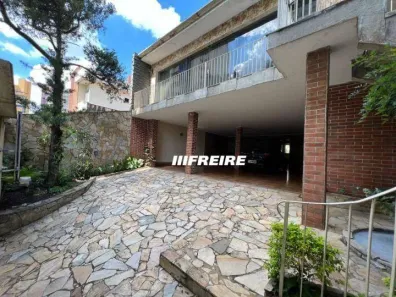Casa com 3 Quartos para alugar, 263m² no Jardim Avelino, São Paulo