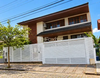 Casa com 5 Quartos à venda, 450m² no Itacorubi, Florianópolis