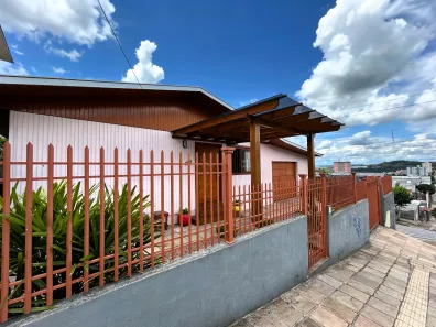 Casa com 3 Quartos à venda, 139m² no São Roque, Bento Gonçalves