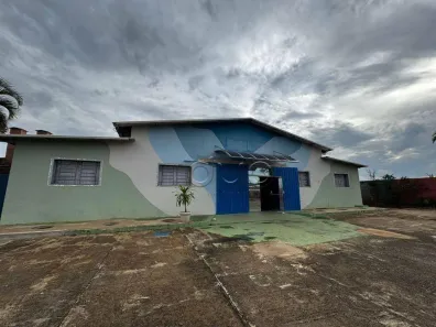 Ponto Comercial para alugar, 828m² no Dois Córregos, Piracicaba