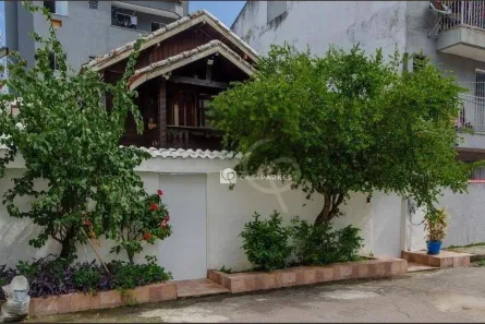 Casa de Condomínio com 3 Quartos para alugar, 250m² no Vargem Pequena, Rio de Janeiro