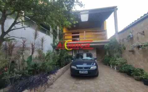 Casa com 5 Quartos à venda, 140m² no Recreio São Jorge, Guarulhos