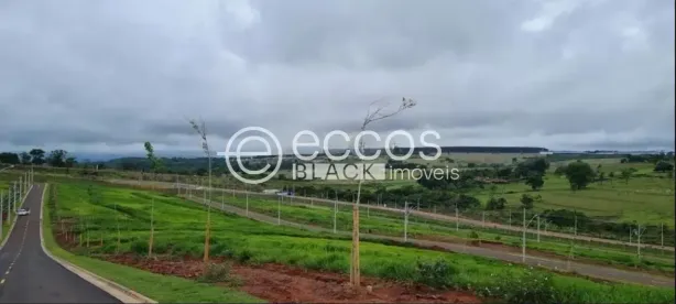 Lote/Terreno à venda, 393m² no Centro, Uberlândia