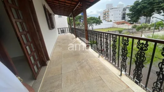 Imóvel Comercial com 5 Quartos para alugar, 321m² no Castelo, Belo Horizonte