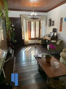 Casa com 4 Quartos à venda, 253m² no Embuema, Embu das Artes