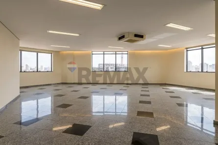 Sala Comercial para alugar, 124m² no Parque Campolim, Sorocaba