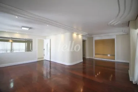 Apartamento com 3 Quartos para alugar, 200m² no Moema, São Paulo