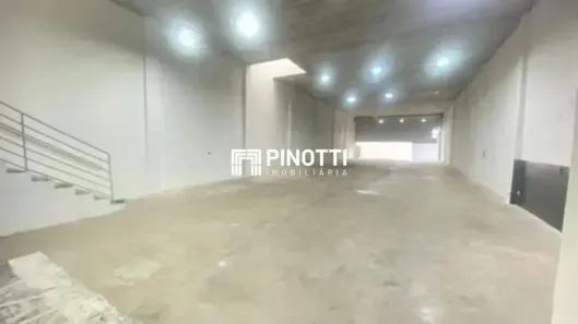 Galpão/Depósito/Armazém para alugar, 340m² no Baeta Neves, São Bernardo do Campo