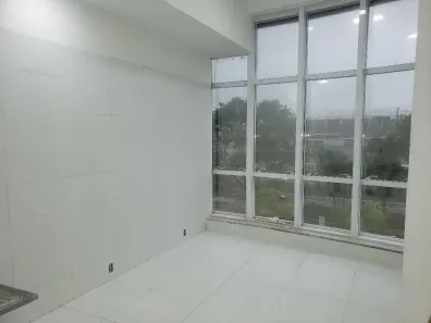 Ponto Comercial para alugar, 32m² no Barra Olímpica, Rio de Janeiro