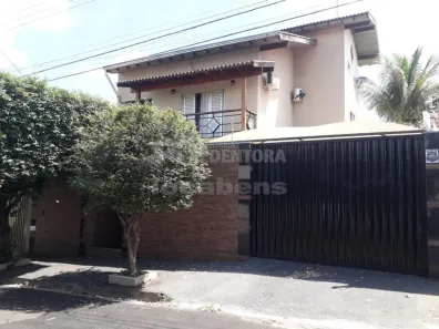 Sobrado com 4 Quartos à venda, 290m² no Jardim São Marco, São José do Rio Preto