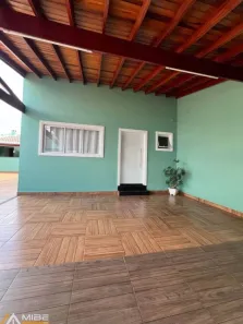 Sobrado com 3 Quartos à venda, 217m² no Jardim Santa Cândida, Hortolândia