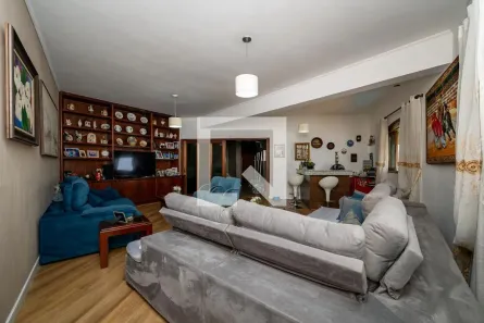 Casa com 3 Quartos à venda, 473m² no Cidade Domitila, São Paulo