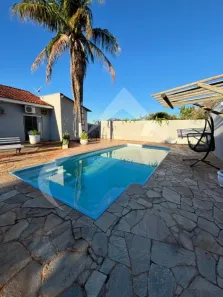 Casa com 3 Quartos para alugar, 212m² no Jardim Nova Yorque, Araçatuba