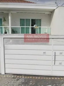 Casa com 3 Quartos à venda, 143m² no Vila Mangalot, São Paulo