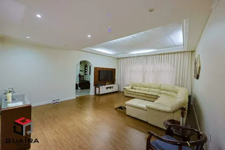Sobrado com 3 Quartos à venda, 255m² no Jardim do Estádio, Santo André