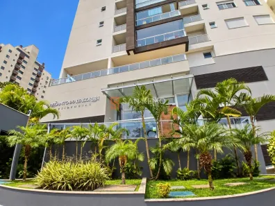 Apartamento com 3 Quartos para alugar, 120m² no Itacorubi, Florianópolis