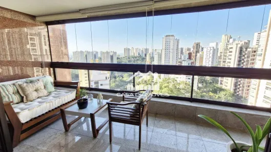 Apartamento com 4 Quartos à venda, 226m² no Vila Suzana, São Paulo