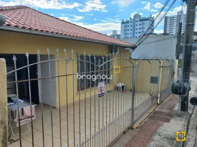 Casa com 12 Quartos à venda, 99m² no Barreiros, São José