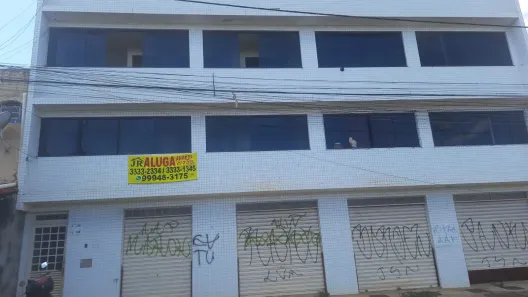 Prédio Comercial com 2 Quartos à venda, 450m² no Recanto das Emas, Brasília