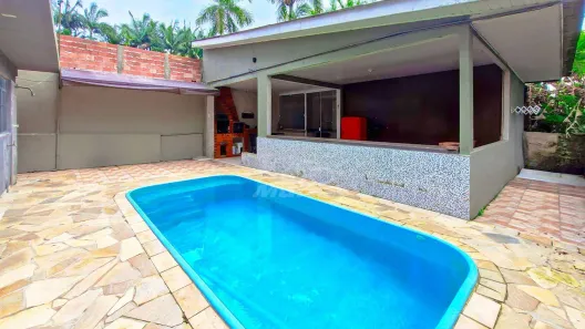 Casa com 5 Quartos à venda, 560m² no Guaratuba, Guaratuba