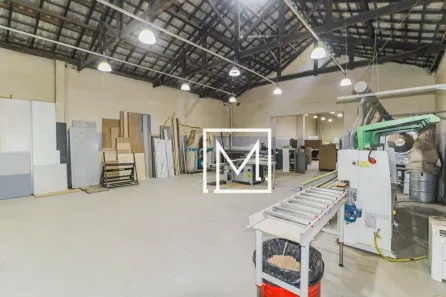 Galpão/Depósito/Armazém à venda, 970m² no Vila Moinho Velho, São Paulo