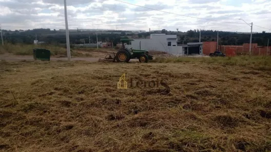 Lote/Terreno à venda, 215m² no Olaria, Salto