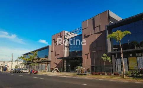 Ponto Comercial para alugar, 53m² no Nossa Senhora Aparecida, Uberlândia