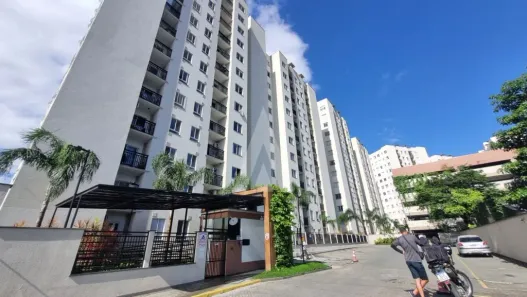 Apartamento com 2 Quartos para alugar, 55m² no Bucarein, Joinville