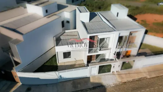 Casa com 3 Quartos à venda, 117m² no Jardim Amália, Volta Redonda