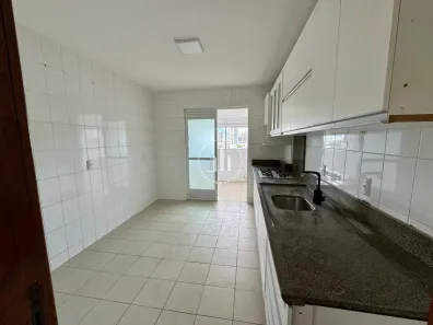 Apartamento com 3 Quartos à venda, 130m² no Centro, Palhoça