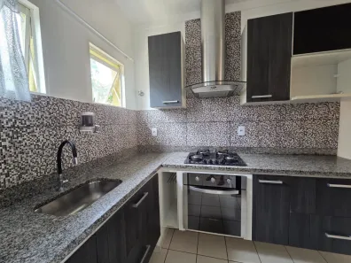 Casa de Condomínio com 3 Quartos para alugar, 111m² no Chácara Planalto, Jundiaí