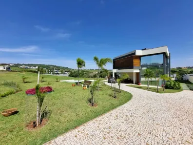 Fazenda/Sítio com 4 Quartos à venda, 527m² no , Sertanópolis