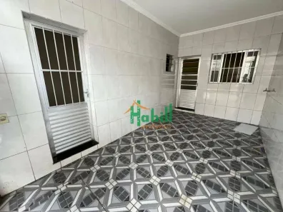 Sobrado com 2 Quartos para alugar, 150m² no Cidade Edson, Suzano