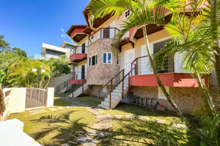 Casa de Condomínio com 6 Quartos à venda, 310m² no Carlos Guinle, Teresópolis