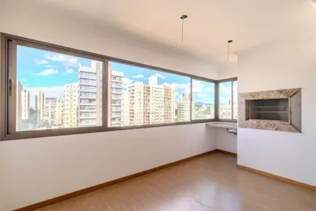 Apartamento com 2 Quartos à venda, 72m² no Passo da Areia, Porto Alegre