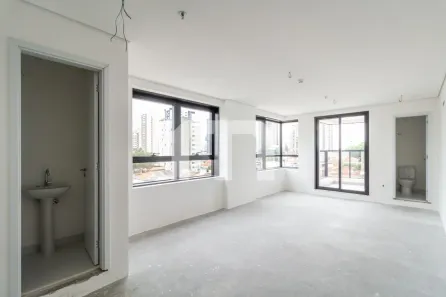 Sala Comercial à venda, 34m² no Vila Gomes Cardim, São Paulo