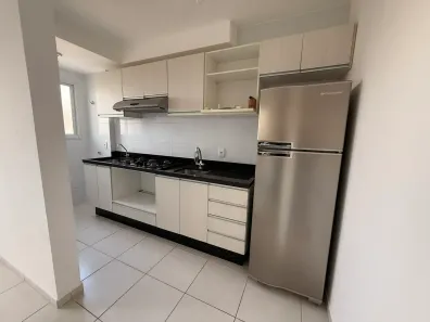Apartamento com 2 Quartos para alugar, 52m² no Canasvieiras, Florianópolis