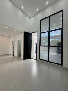 Casa com 3 Quartos à venda, 175m² no Village Moutonnée, Salto