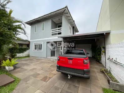 Casa com 4 Quartos à venda, 235m² no Barnabé, Gravataí