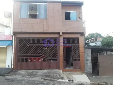 Sobrado com 3 Quartos à venda, 200m² no Jardim Caguassu, São Paulo