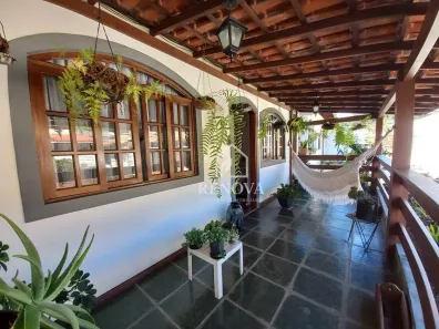 Casa com 2 Quartos à venda, 72m² no Vale do Paraíso, Teresópolis