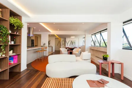 Apartamento com 3 Quartos à venda, 218m² no Mercês, Curitiba