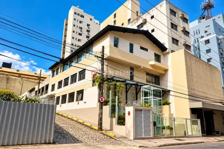 Casa com 5 Quartos para alugar, 182m² no Centro, Florianópolis