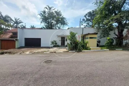 Sobrado com 4 Quartos à venda, 300m² no Interlagos, São Paulo