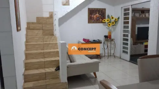 Sobrado com 2 Quartos à venda, 150m² no Jardim Quaresmeira II, Suzano