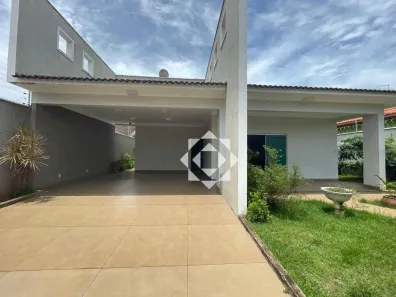 Casa com 3 Quartos à venda, 280m² no Plano Diretor Sul, Palmas
