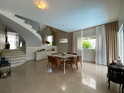 Casa de Condomínio com 4 Quartos à venda, 430m² no Morada da Colina, Uberlândia