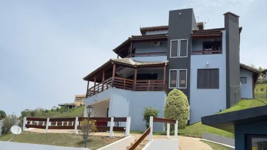 Sobrado com 4 Quartos à venda, 800m² no , Igaratá