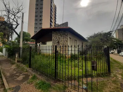 Casa com 3 Quartos à venda, 314m² no Cambuí, Campinas