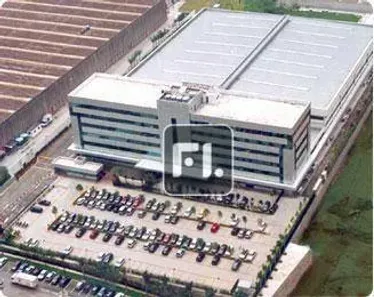 Prédio Comercial para alugar, 702m² no Tamboré, Barueri